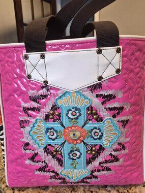 DOUBLE D RANCH TOTE   Open Closure with lining.  size is:  16x16 x 6